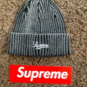 Bleached rib beanie black supreme